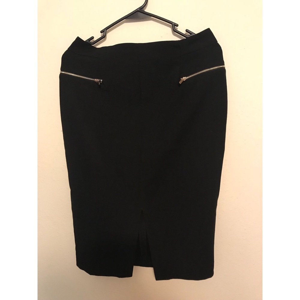 Black skirt